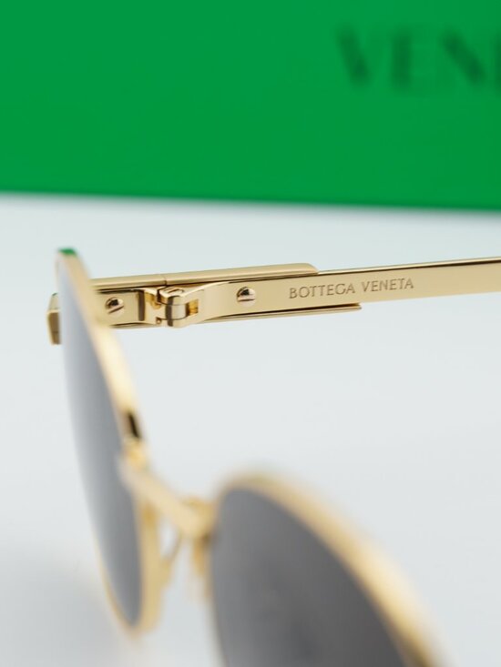 Bottega Veneta BV1470S 001 Oval Sunglasses - Gold\\Grey main image 7